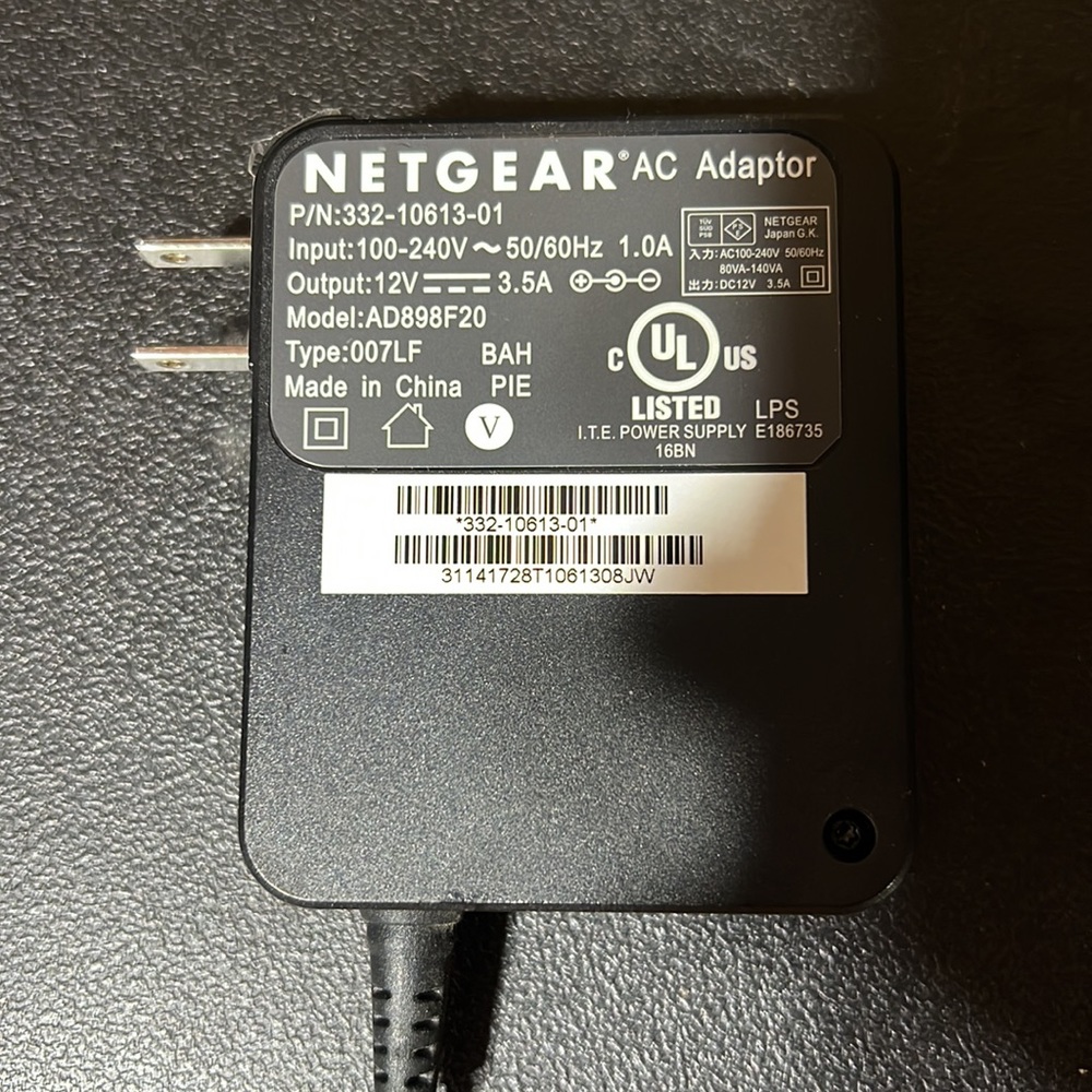 NetGear Nighthawk Wi-Fi Router - Picture 7 of 7
